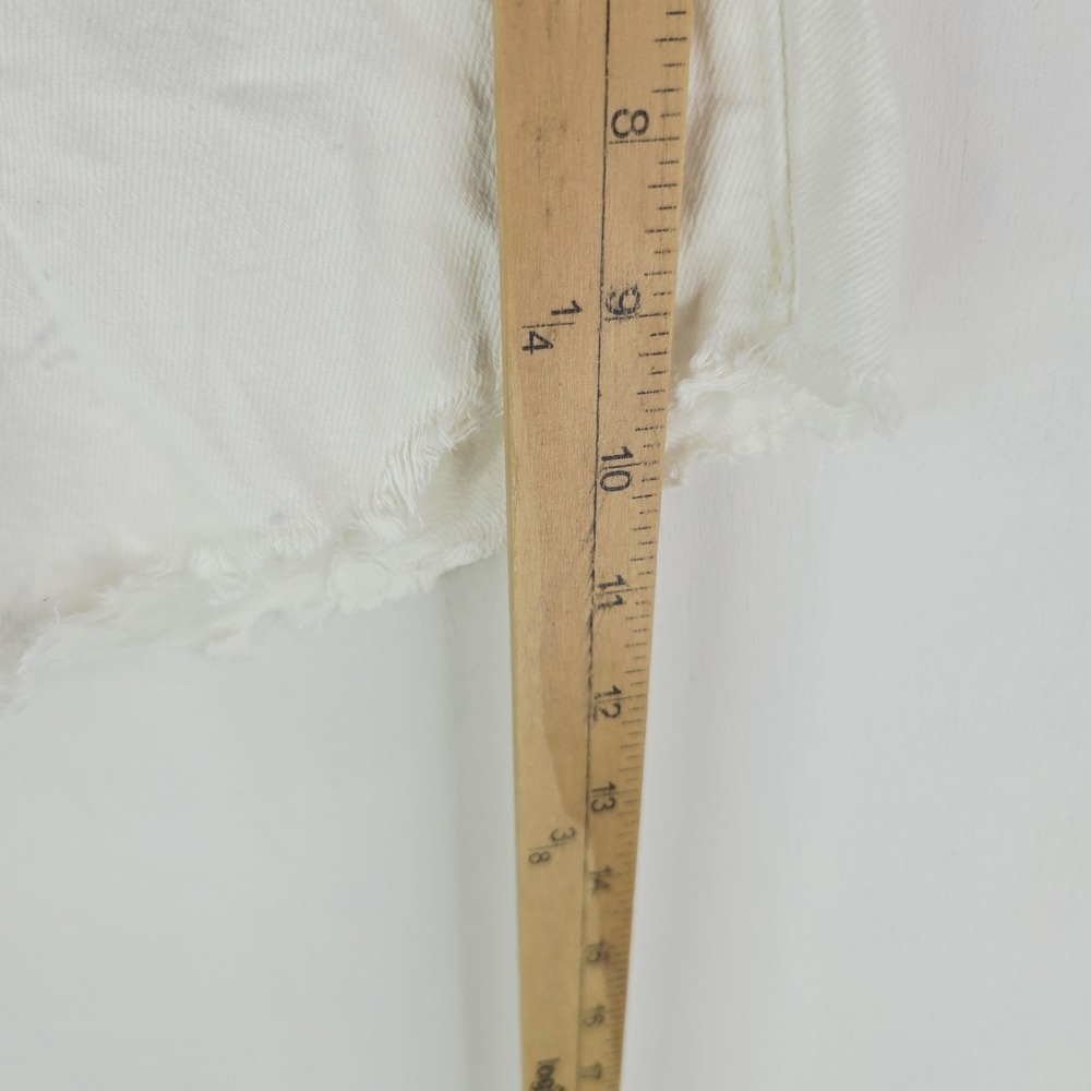 Polo Ralph Lauren Hampton Relaxed Straight White Denim Distressed Shorts Size 46 - Picture 9 of 16
